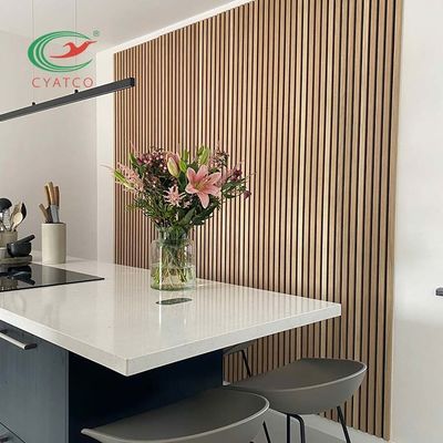 2400X600mm Drewniane akustyczne panele dębowe Odporne na wilgoć Uniwersalne
